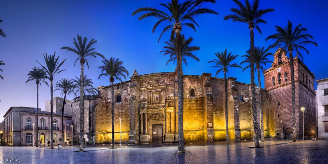 Apartamento Reyes Catolicos Apartment Almeria Bagian luar foto