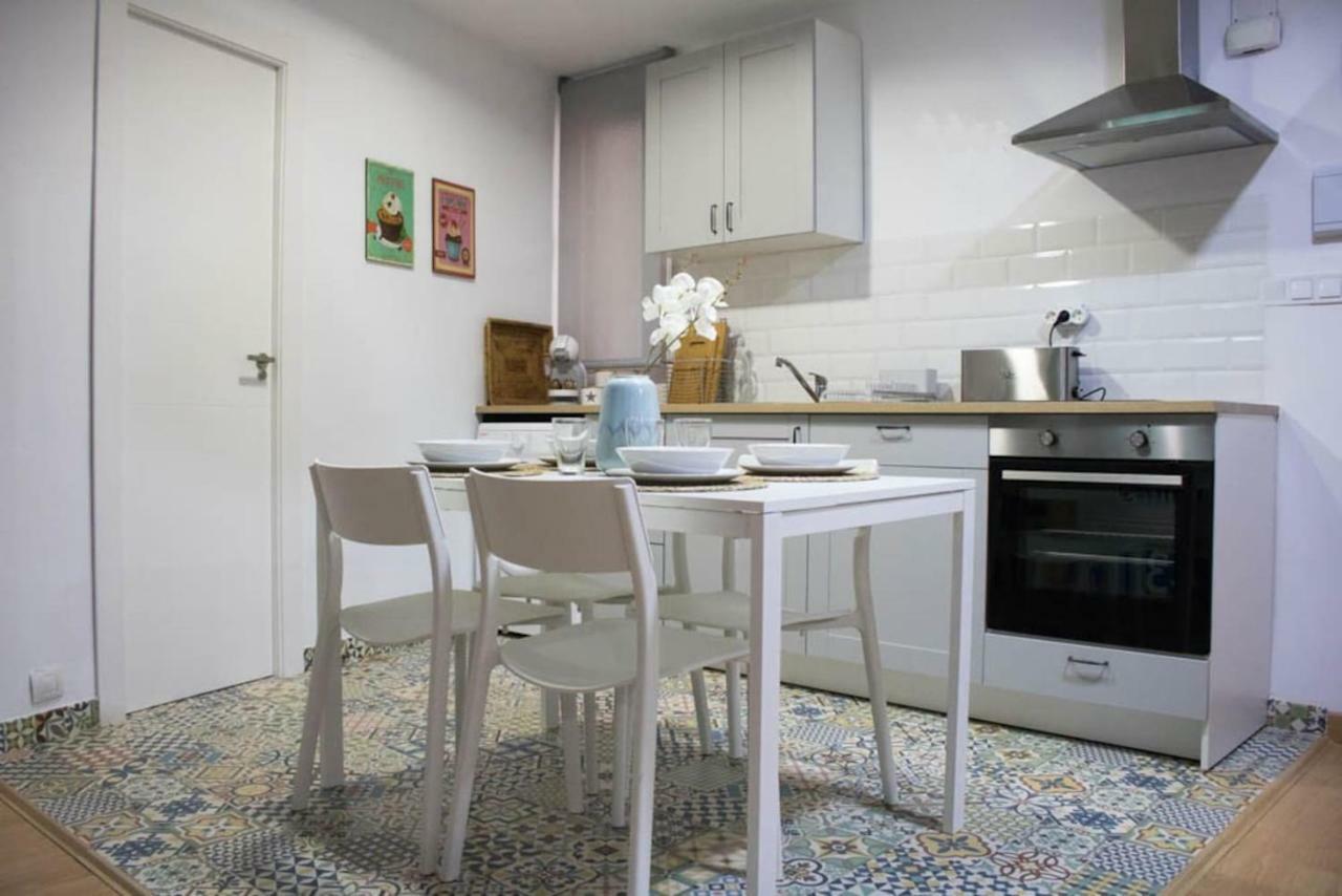 Apartamento Reyes Catolicos Apartment Almeria Bagian luar foto