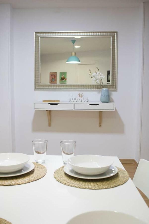 Apartamento Reyes Catolicos Apartment Almeria Bagian luar foto