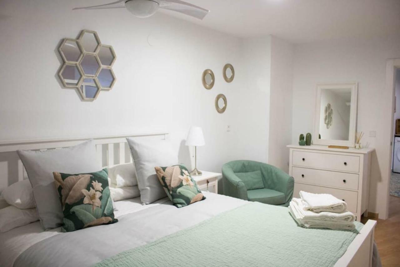 Apartamento Reyes Catolicos Apartment Almeria Bagian luar foto