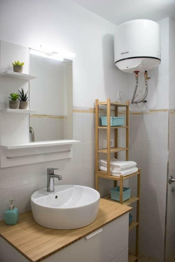 Apartamento Reyes Catolicos Apartment Almeria Bagian luar foto