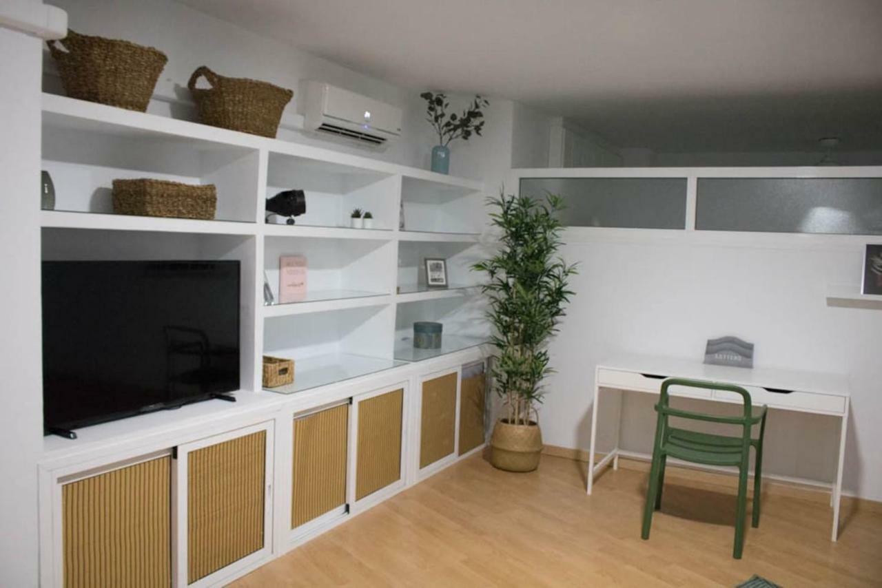 Apartamento Reyes Catolicos Apartment Almeria Bagian luar foto